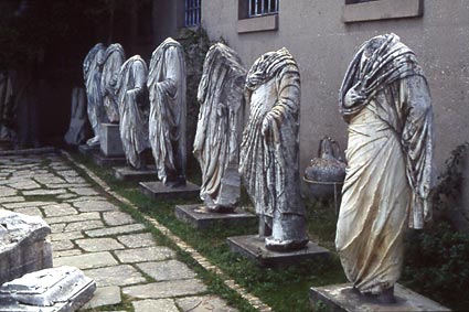 ANCIENT KORINTH - PHOTO BY TAKIS CHRONAKIS