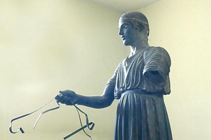 INIOHOS - PHOTO BY TAKIS CHRONAKIS